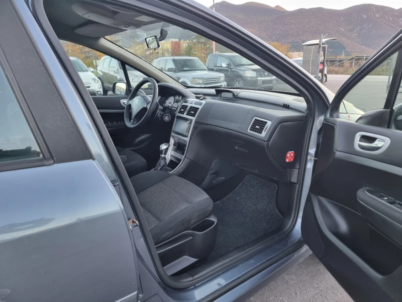 Peugeot 307 1.6HDI , снимка 14 - Автомобили и джипове - 52232010