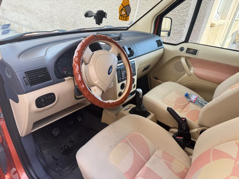 Ford Tourneo Connect, снимка 4 - Автомобили и джипове - 52407892
