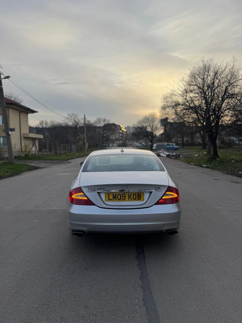 Mercedes-Benz CLS 320 320 CDI 2009, снимка 4 - Автомобили и джипове - 52629721