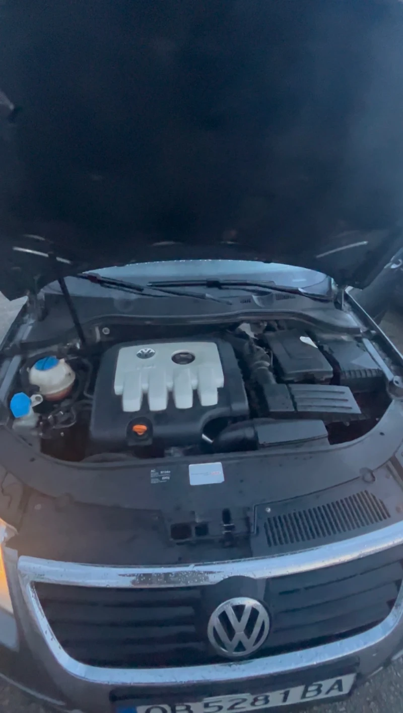 VW Passat, снимка 5 - Автомобили и джипове - 53244481