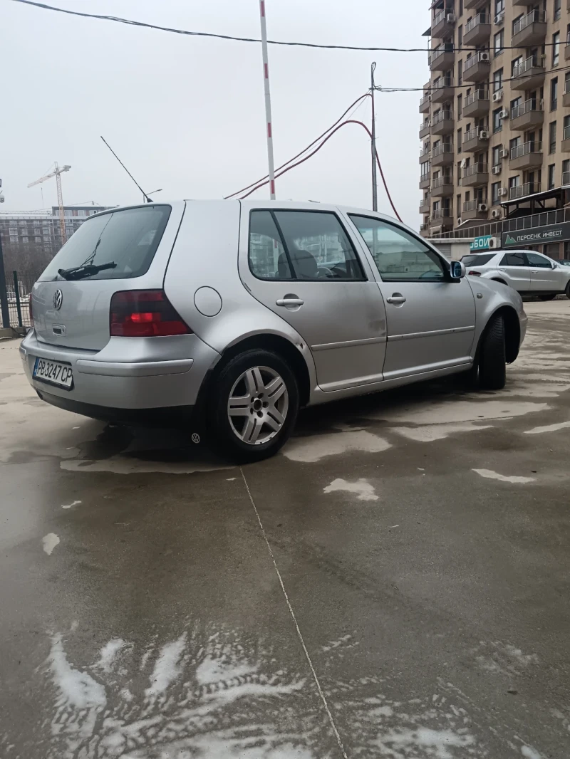 VW Golf 2.0i газ 115к, снимка 5 - Автомобили и джипове - 53362783