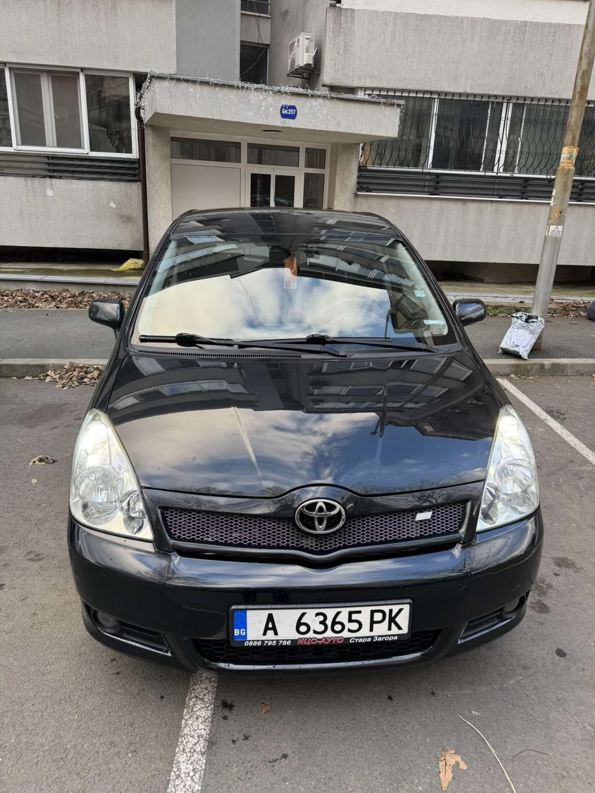 Toyota Corolla verso, снимка 1