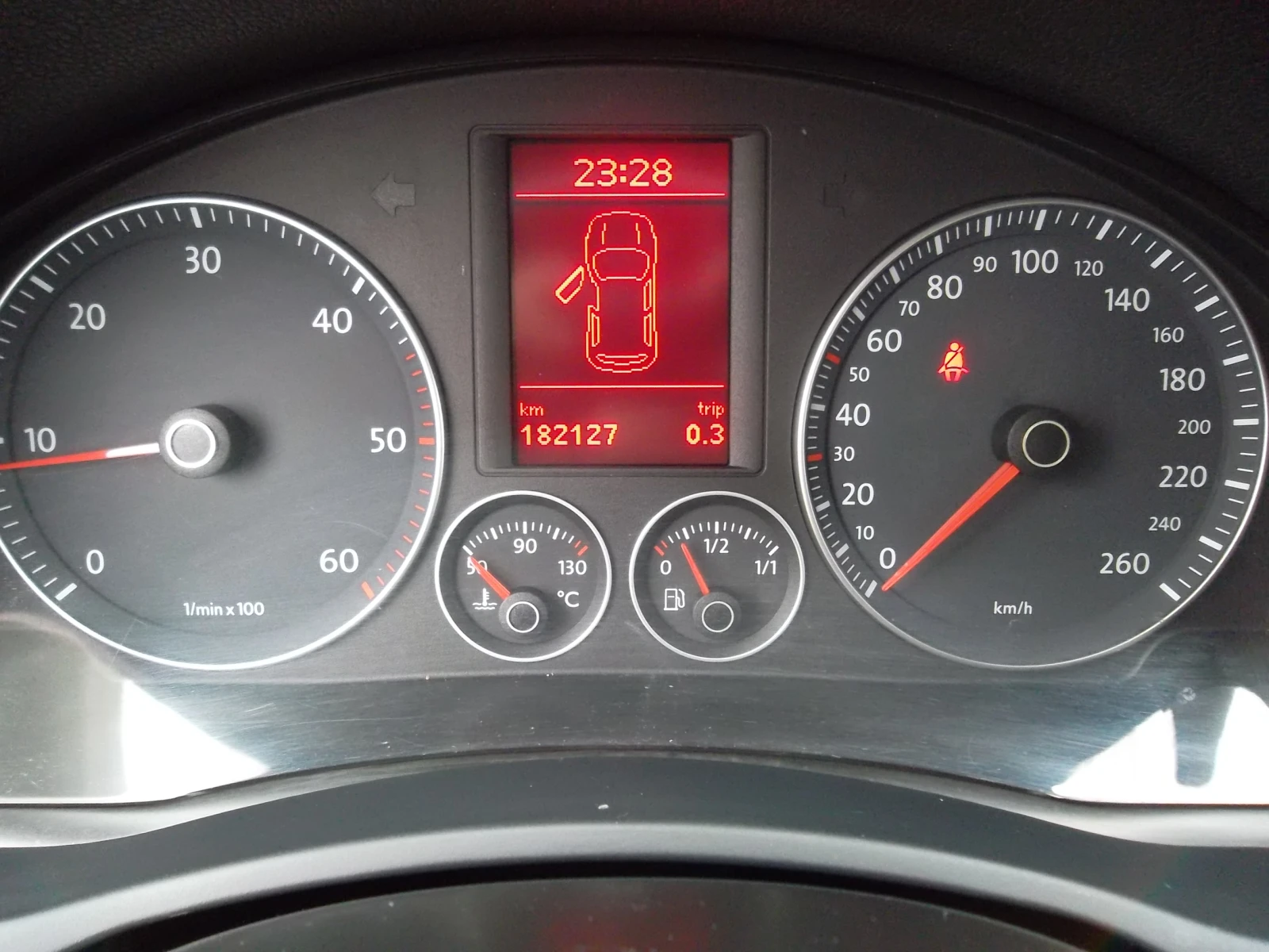 VW Golf VW Golf TDI GT SPORT-1.9-6sk. | Mobile.bg — изображение 13