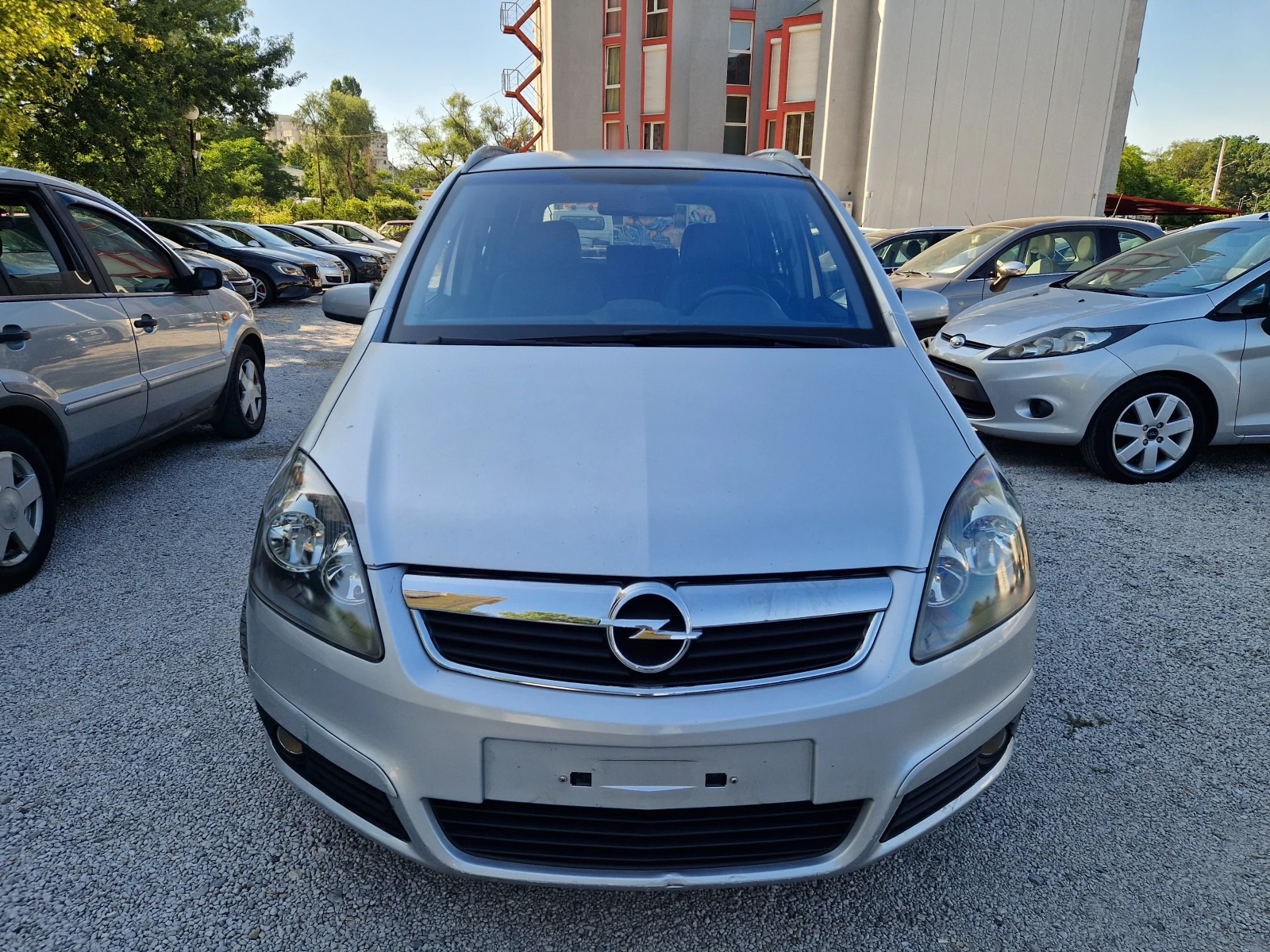 Opel Zafira 1.9CDTI/COSMO - изображение 2