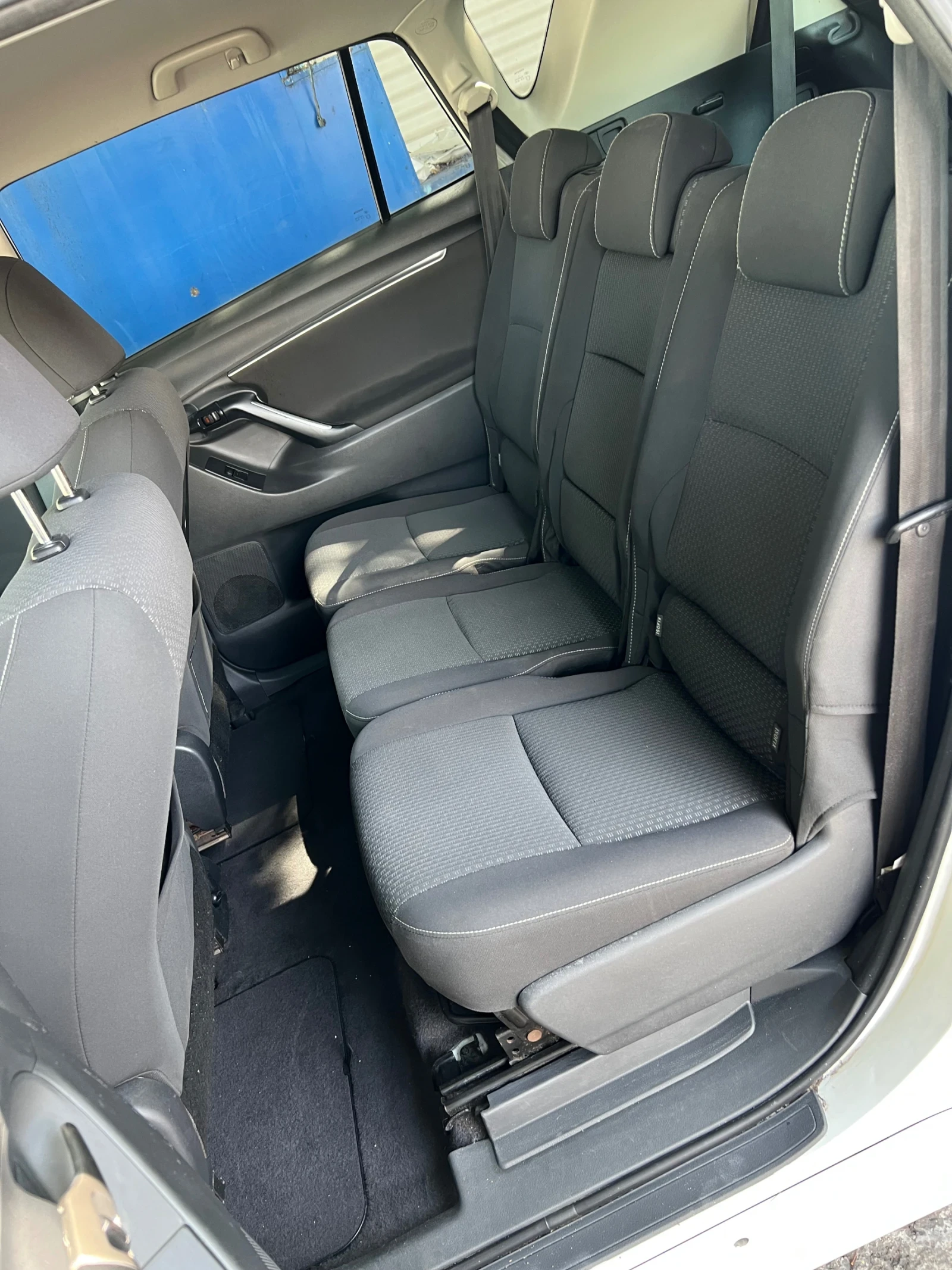Toyota Verso 2.0D4D 124кс 6+ 1  - изображение 10