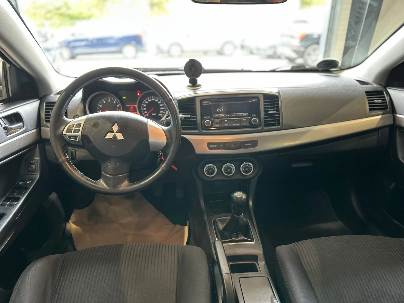 Mitsubishi Lancer 1.6i ОЧАКВАН ВНОС! - изображение 7