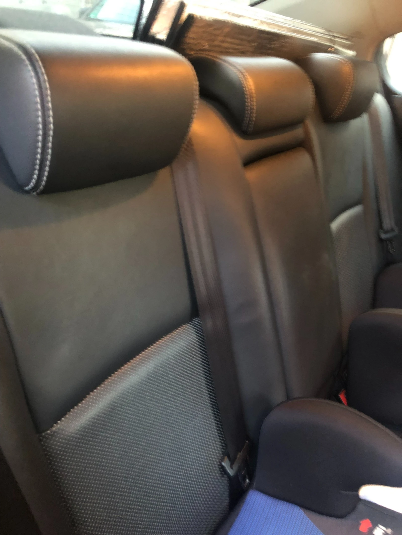 Toyota Avensis  - изображение 9