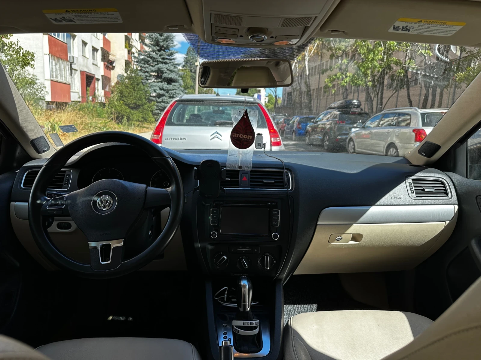 VW Jetta  - изображение 8