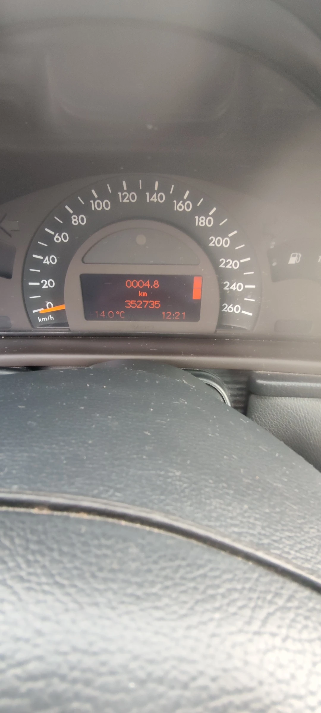 Mercedes-Benz C 200 CDI - изображение 8