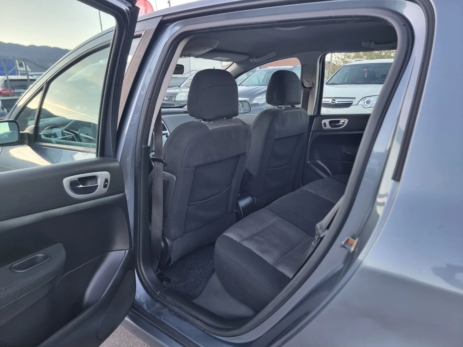 Peugeot 307 1.6HDI  | Mobile.bg   11