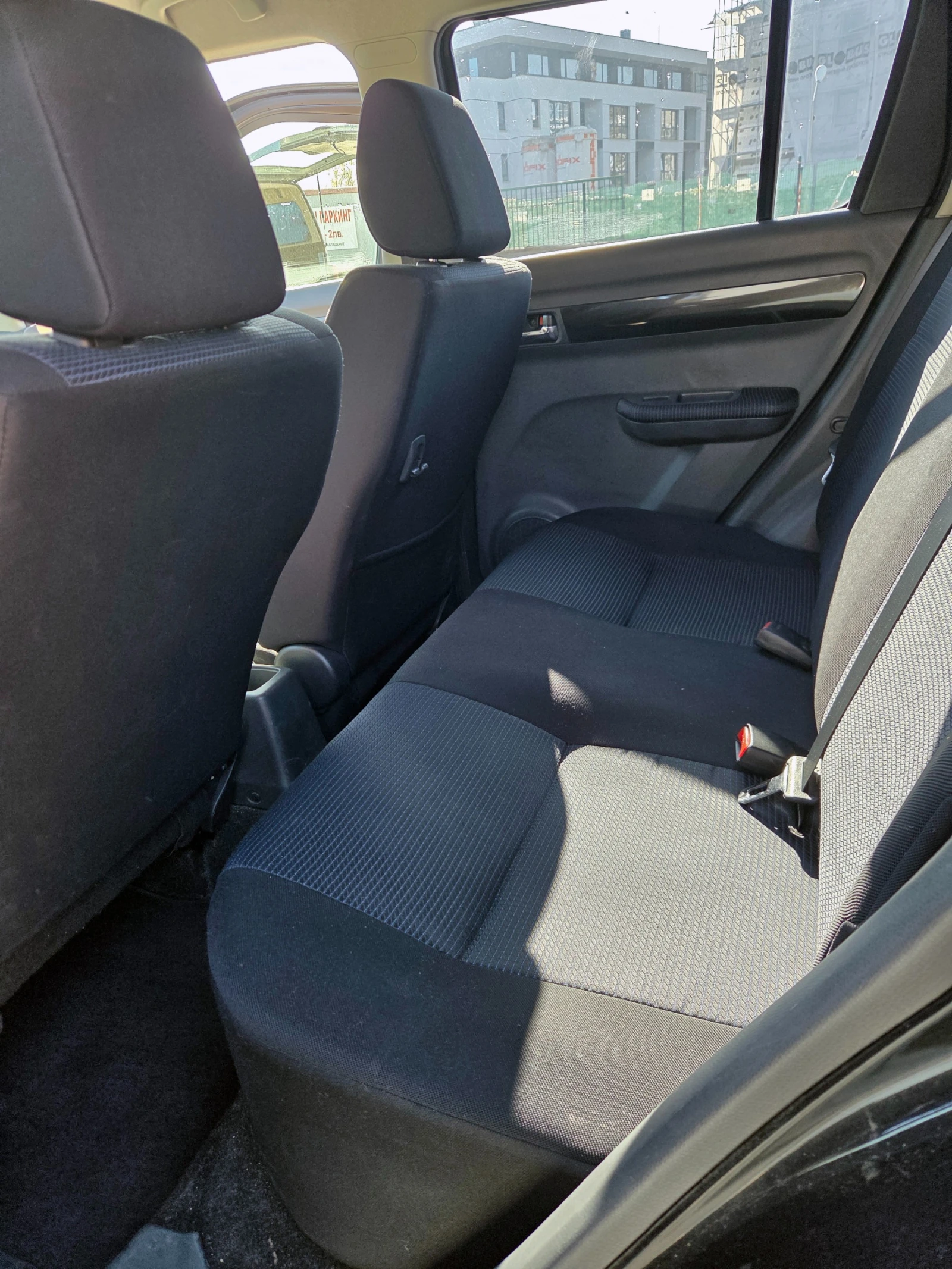 Suzuki Swift 1.3, 4x4, KeyLess, Klima, Piz Sulai | Mobile.bg   8