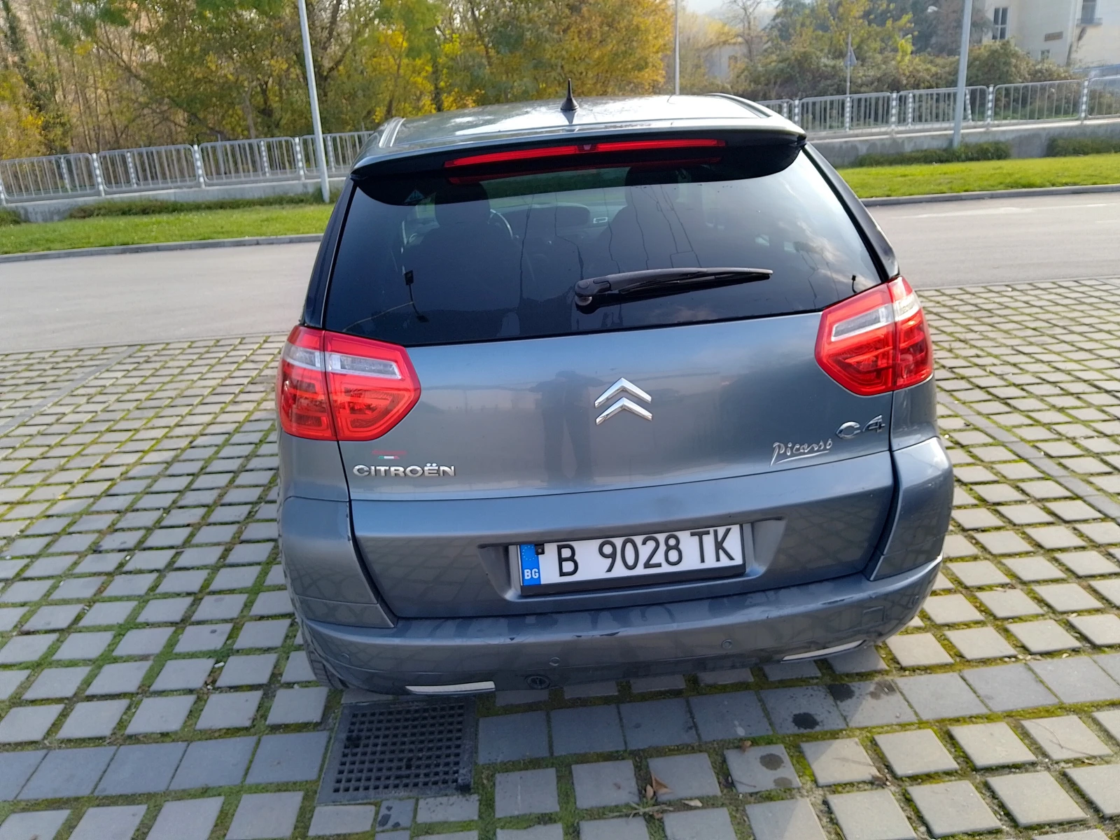 Citroen C4 Picasso | Mobile.bg   8