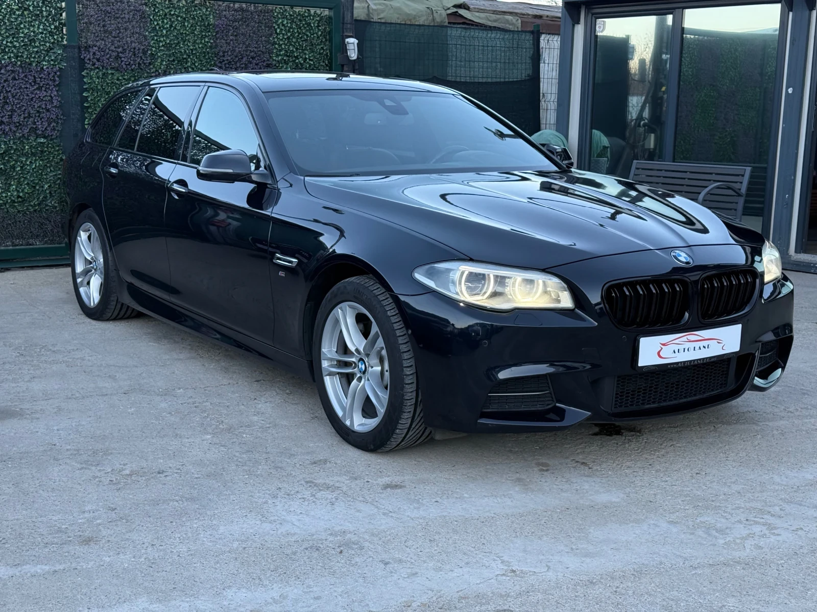 BMW 530 4x4/CAM/NAVI/LED/PANO/СОБСТВЕН ЛИЗИНГ - изображение 2