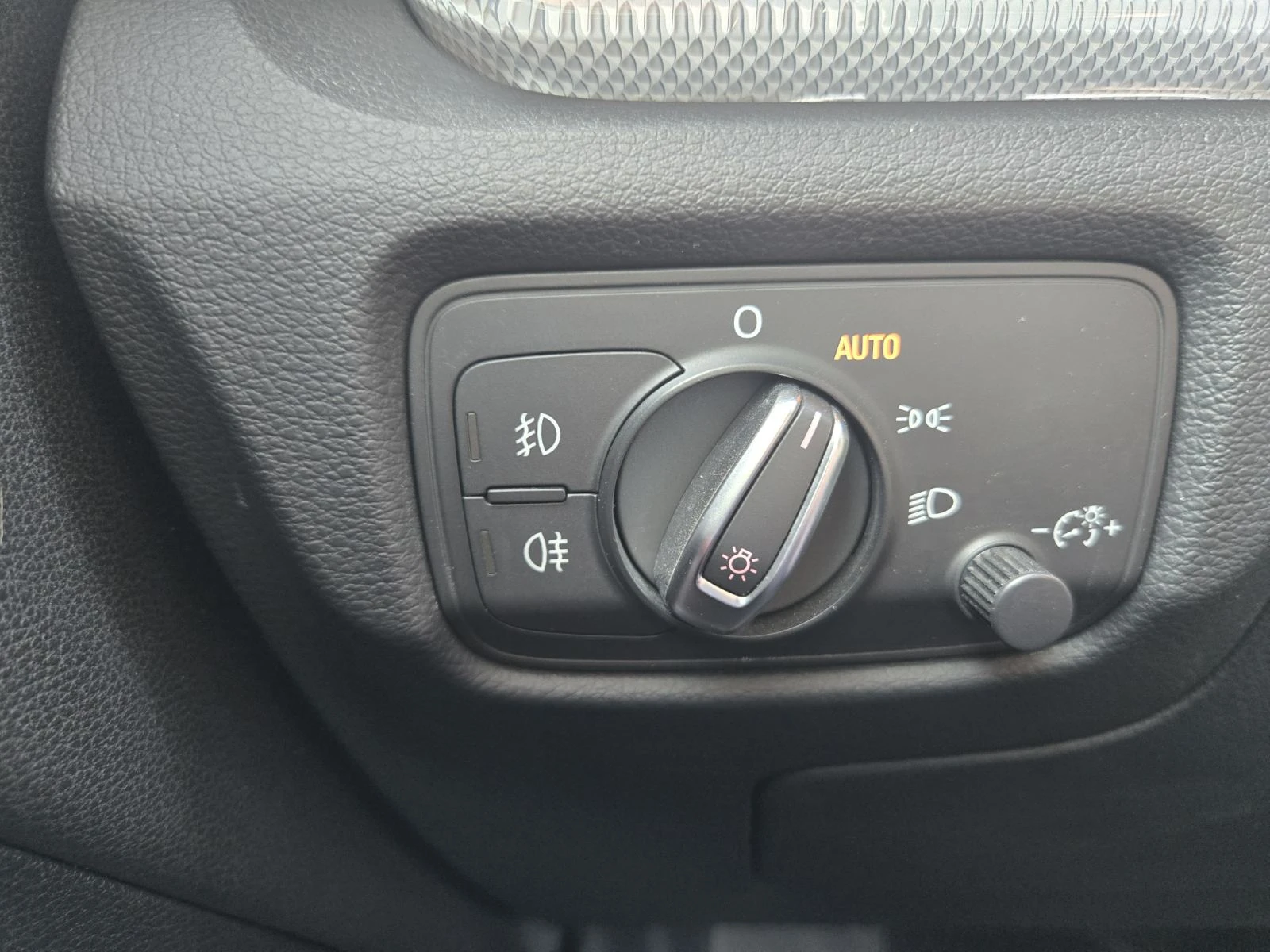 Audi A3 S tronic, снимка 10 - Автомобили и джипове - 53873097