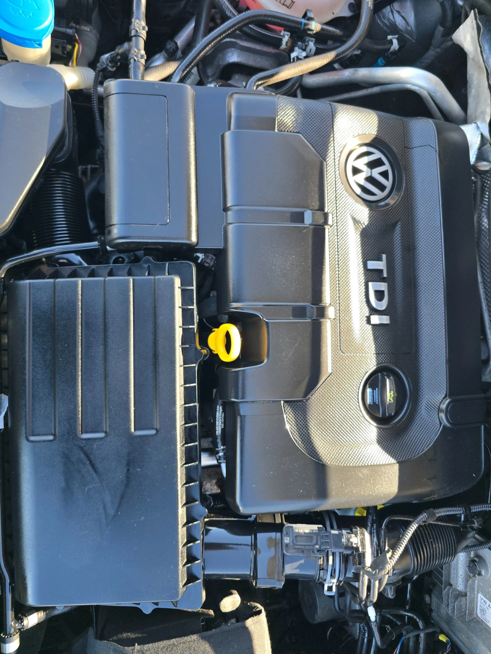 VW Polo 1.4 TDI CrossPolo BlueMotion Tech, снимка 12 - Автомобили и джипове - 54139388