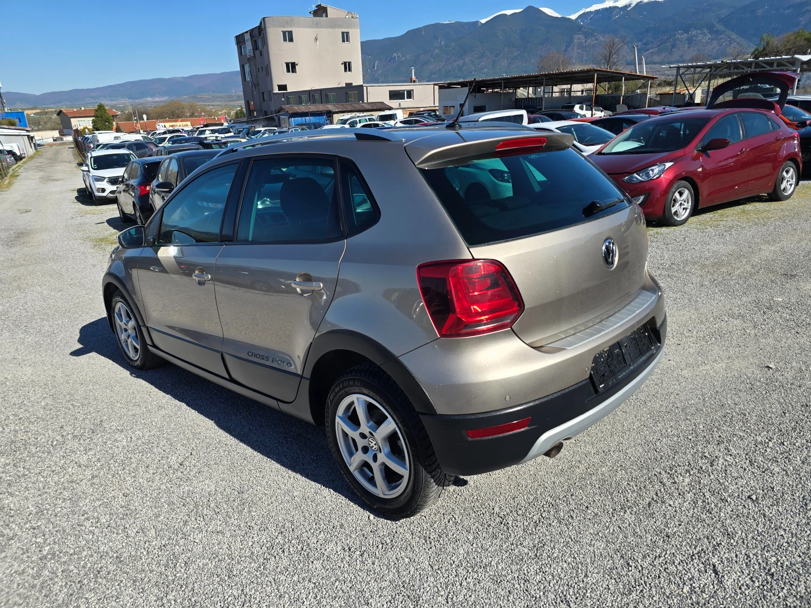 VW Polo 1.4 TDI CrossPolo BlueMotion Tech, снимка 7 - Автомобили и джипове - 54139388