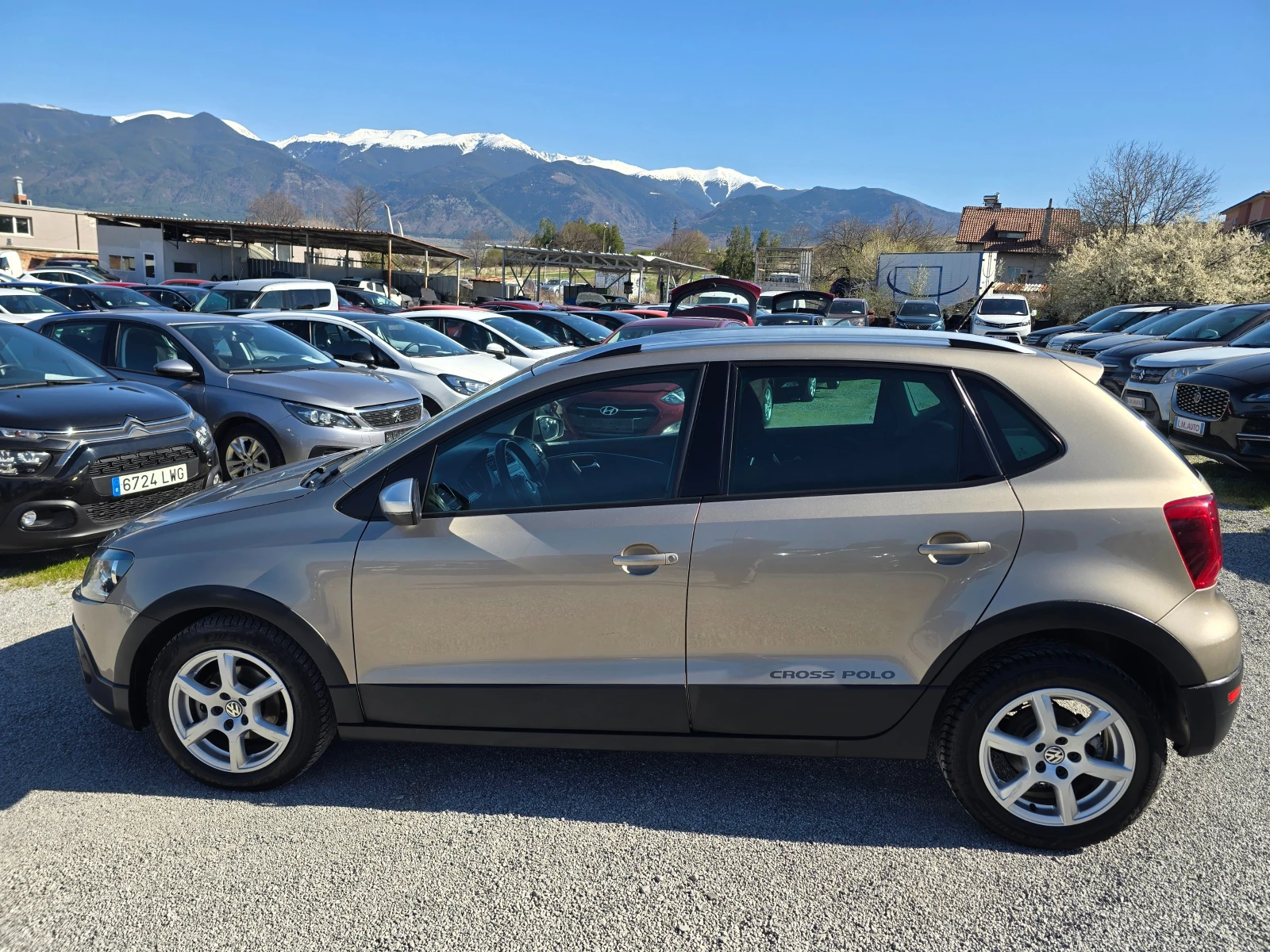 VW Polo 1.4 TDI CrossPolo BlueMotion Tech, снимка 8 - Автомобили и джипове - 54139388