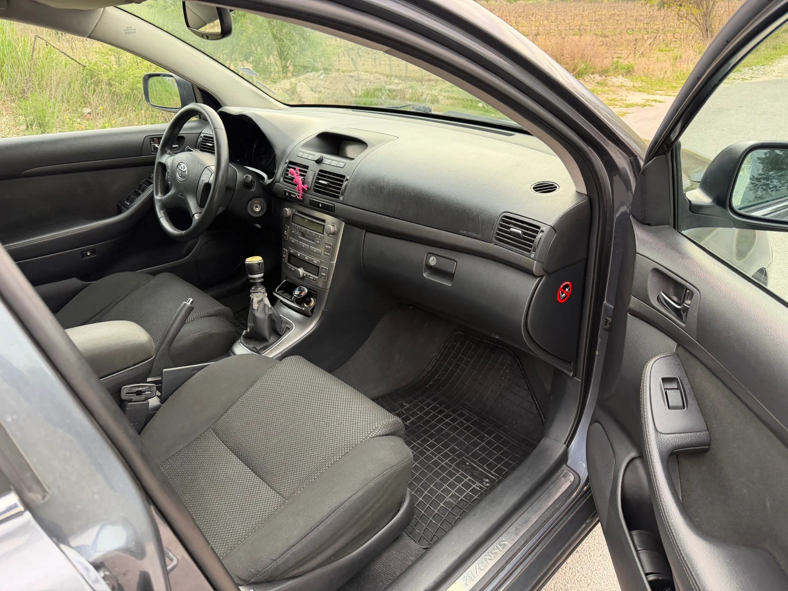 Toyota Avensis 2.2 D4D 150h.p, снимка 6 - Автомобили и джипове - 54183461