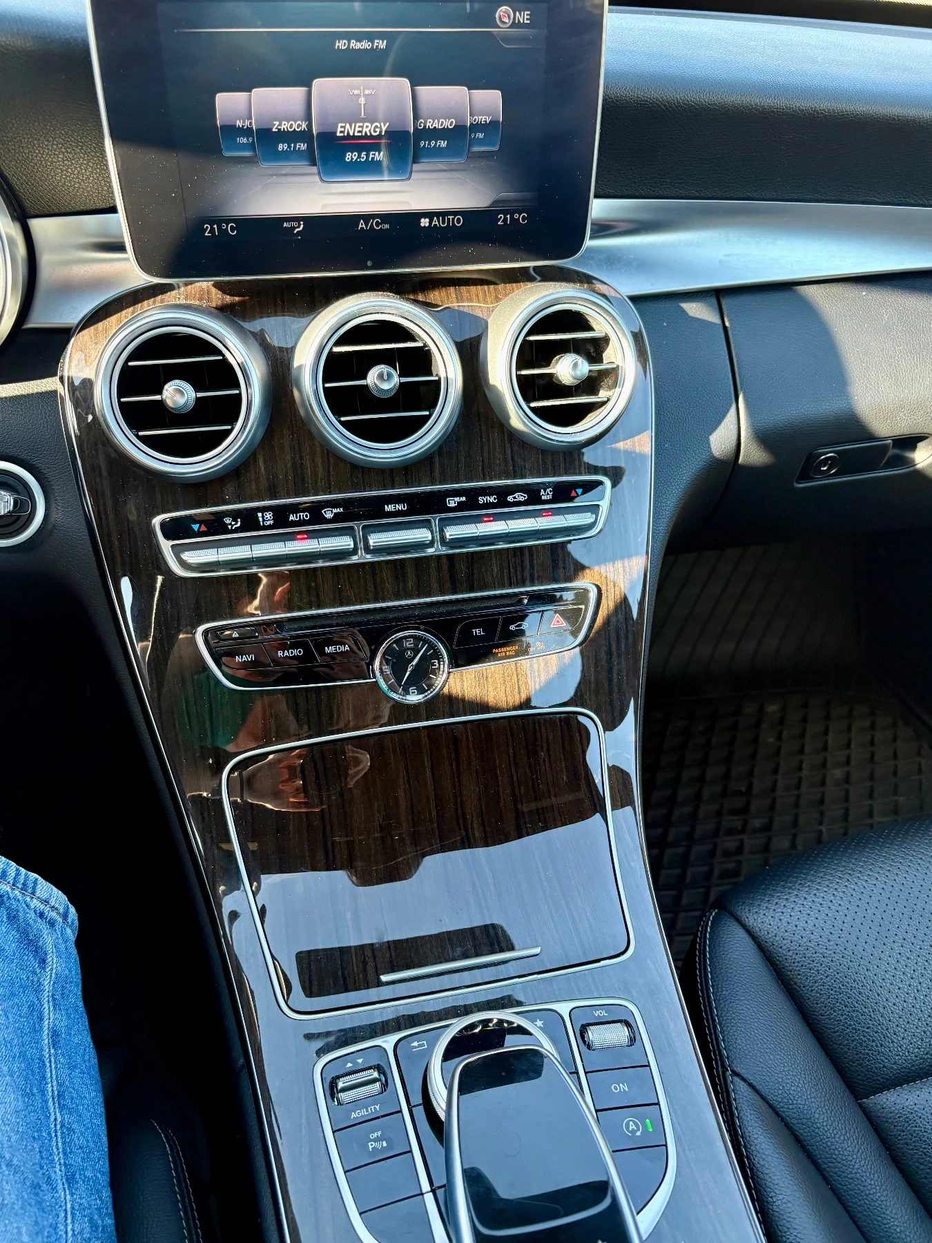 Mercedes-Benz C 300, снимка 7 - Автомобили и джипове - 54430493