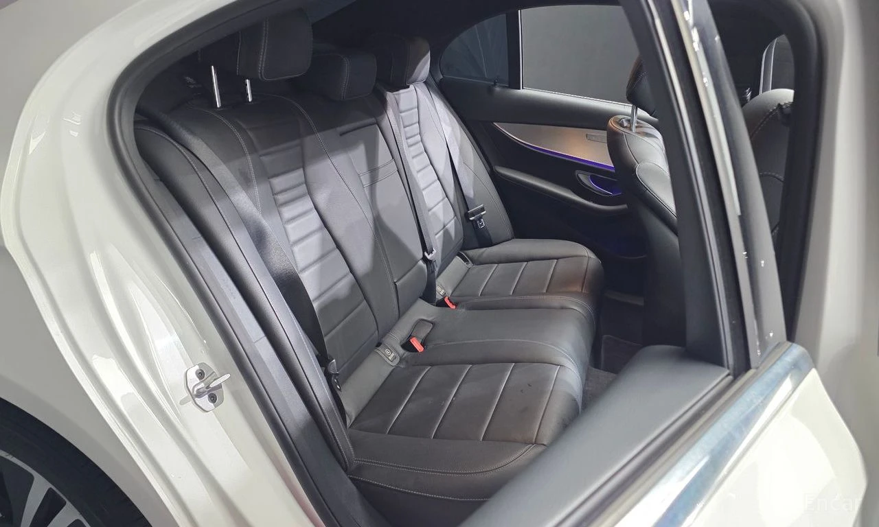 Mercedes-Benz E 250 AVANTGARDE* LANE* ASSIST* 360КАМЕРА* ПОДГРЕВ* , снимка 14 - Автомобили и джипове - 54658081