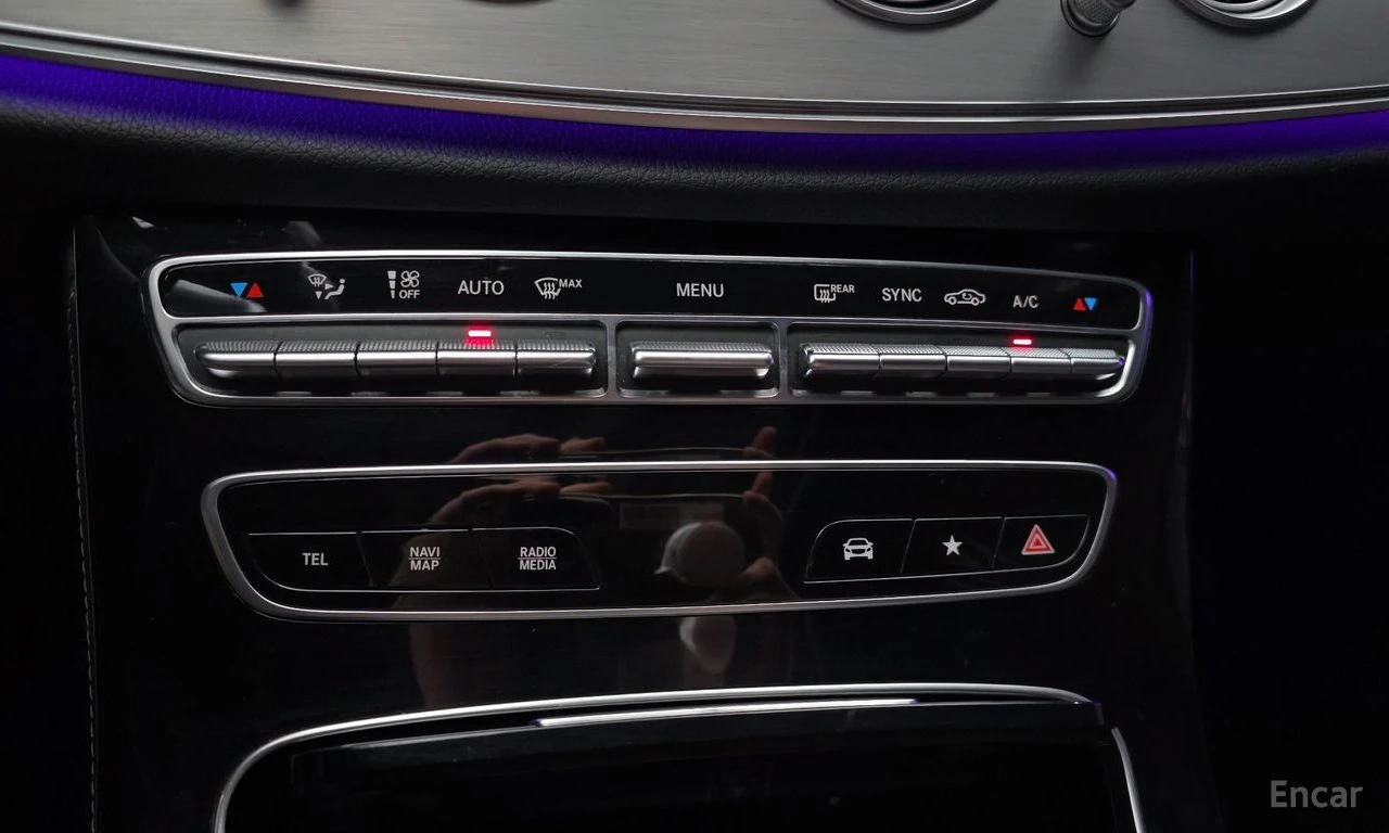 Mercedes-Benz E 250 AVANTGARDE* LANE* ASSIST* 360КАМЕРА* ПОДГРЕВ* , снимка 10 - Автомобили и джипове - 54658081