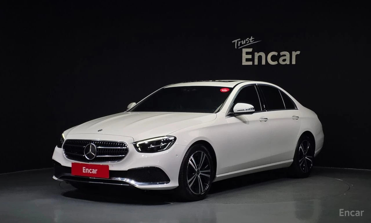 Mercedes-Benz E 250 AVANTGARDE* LANE* ASSIST* 360КАМЕРА* ПОДГРЕВ* 