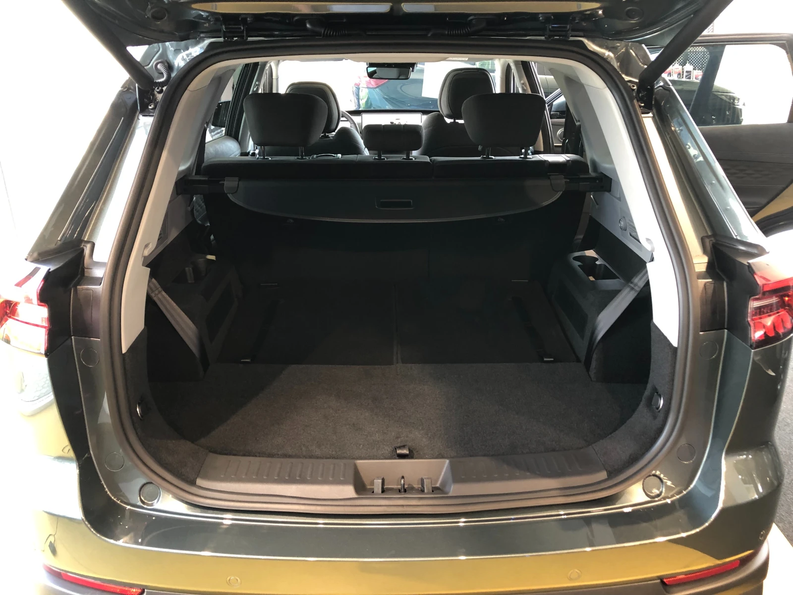 EBRO s800 LUXURY, снимка 13 - Автомобили и джипове - 54967105