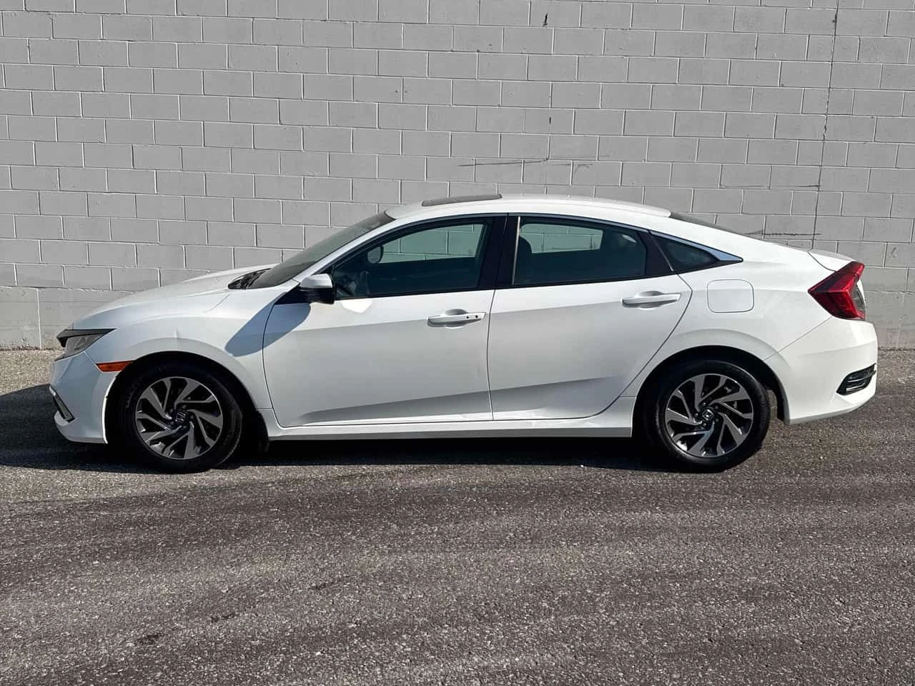 Honda Civic * EX * CARFAX * ЦЕНА ДО БГ, снимка 2 - Автомобили и джипове - 55262466