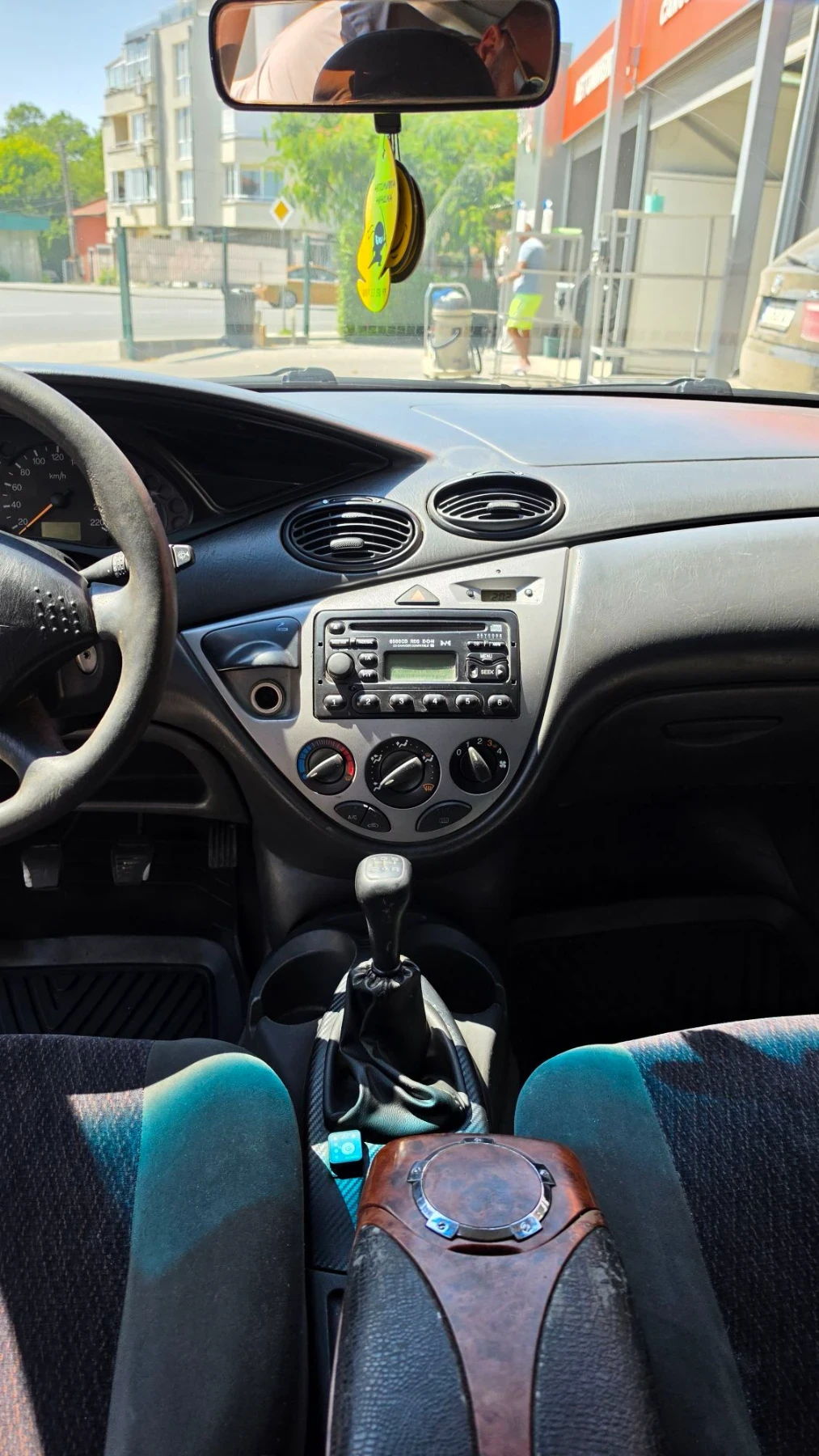 Ford Focus Бензин-газ, снимка 10 - Автомобили и джипове - 55615802