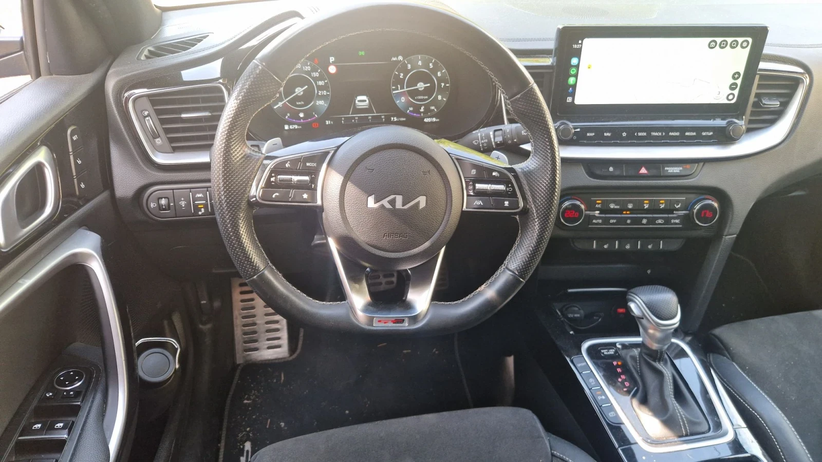 Kia Pro ceed GT Line, снимка 8 - Автомобили и джипове - 55876838