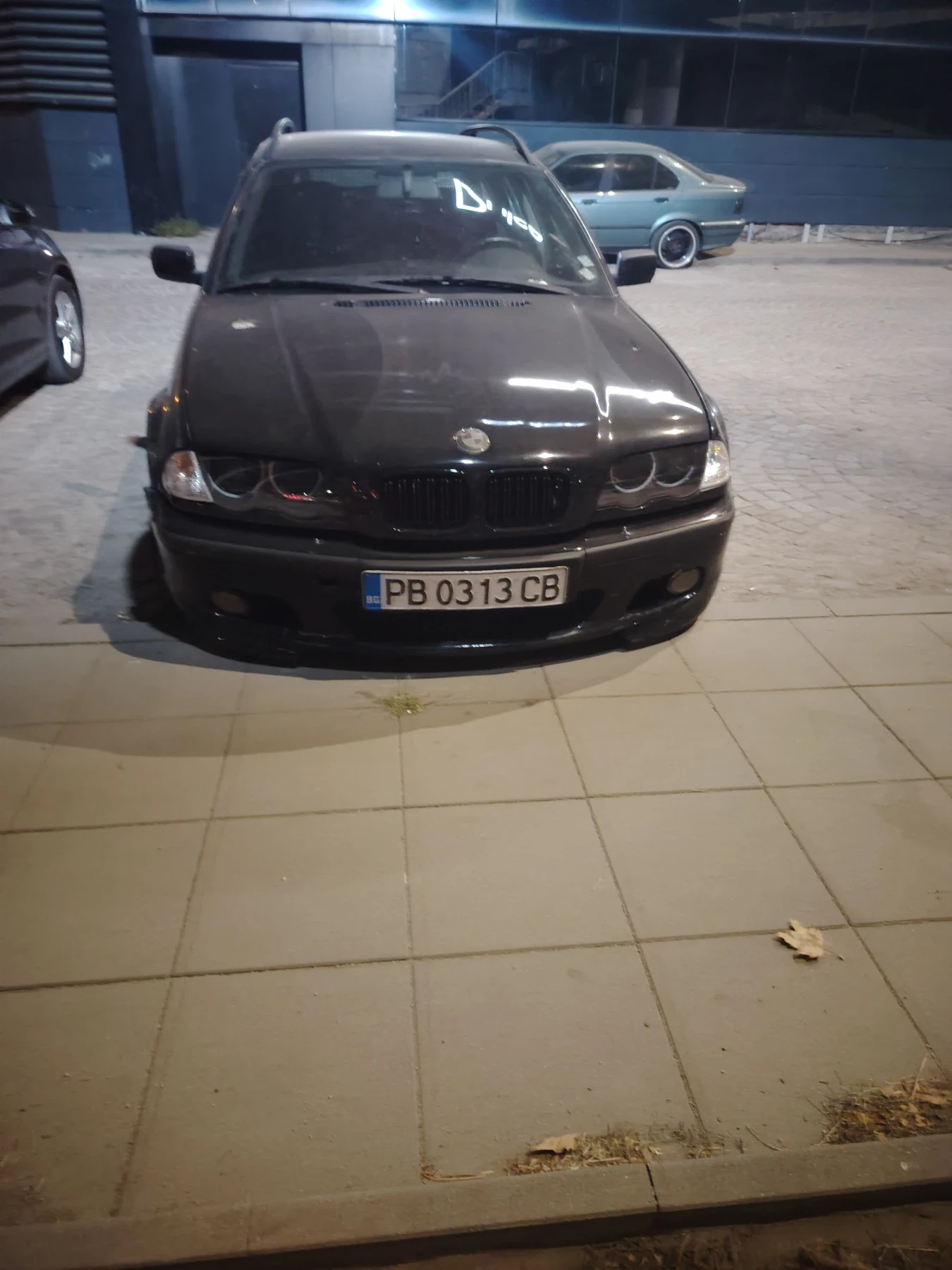 BMW 320