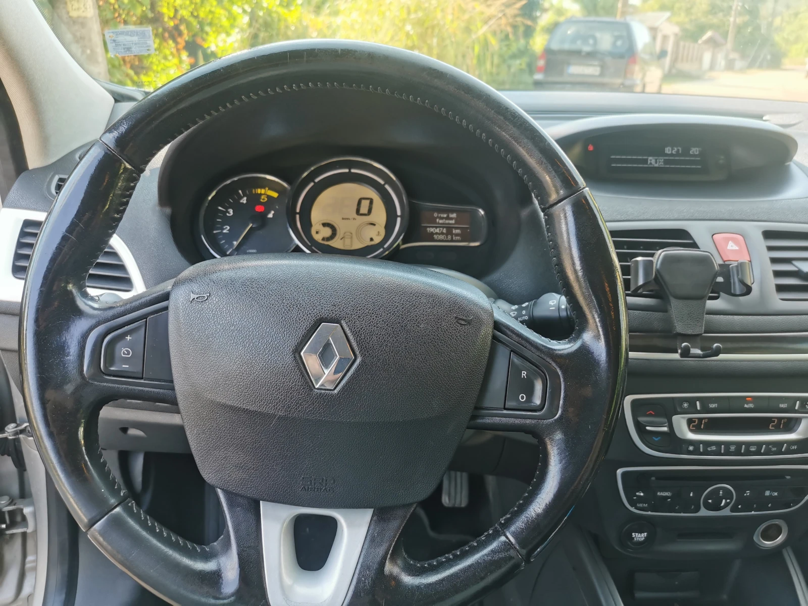 Renault Megane 1, 5 dCi, снимка 11 - Автомобили и джипове - 56017492