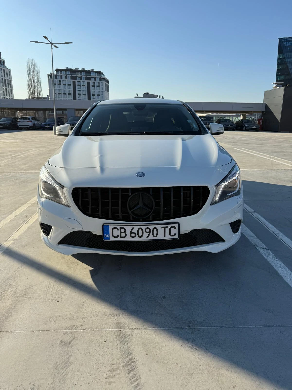 Mercedes-Benz CLA 180, снимка 9 - Автомобили и джипове - 56163741