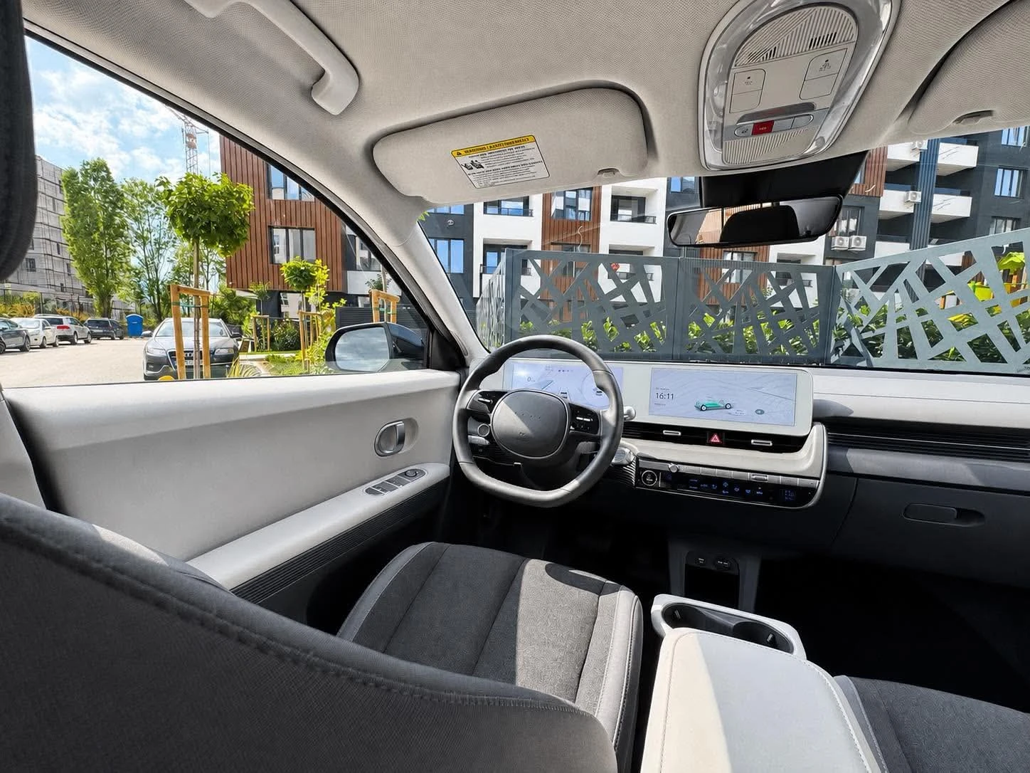 Hyundai Ioniq 5 SEL 17000км, снимка 5 - Автомобили и джипове - 56326936