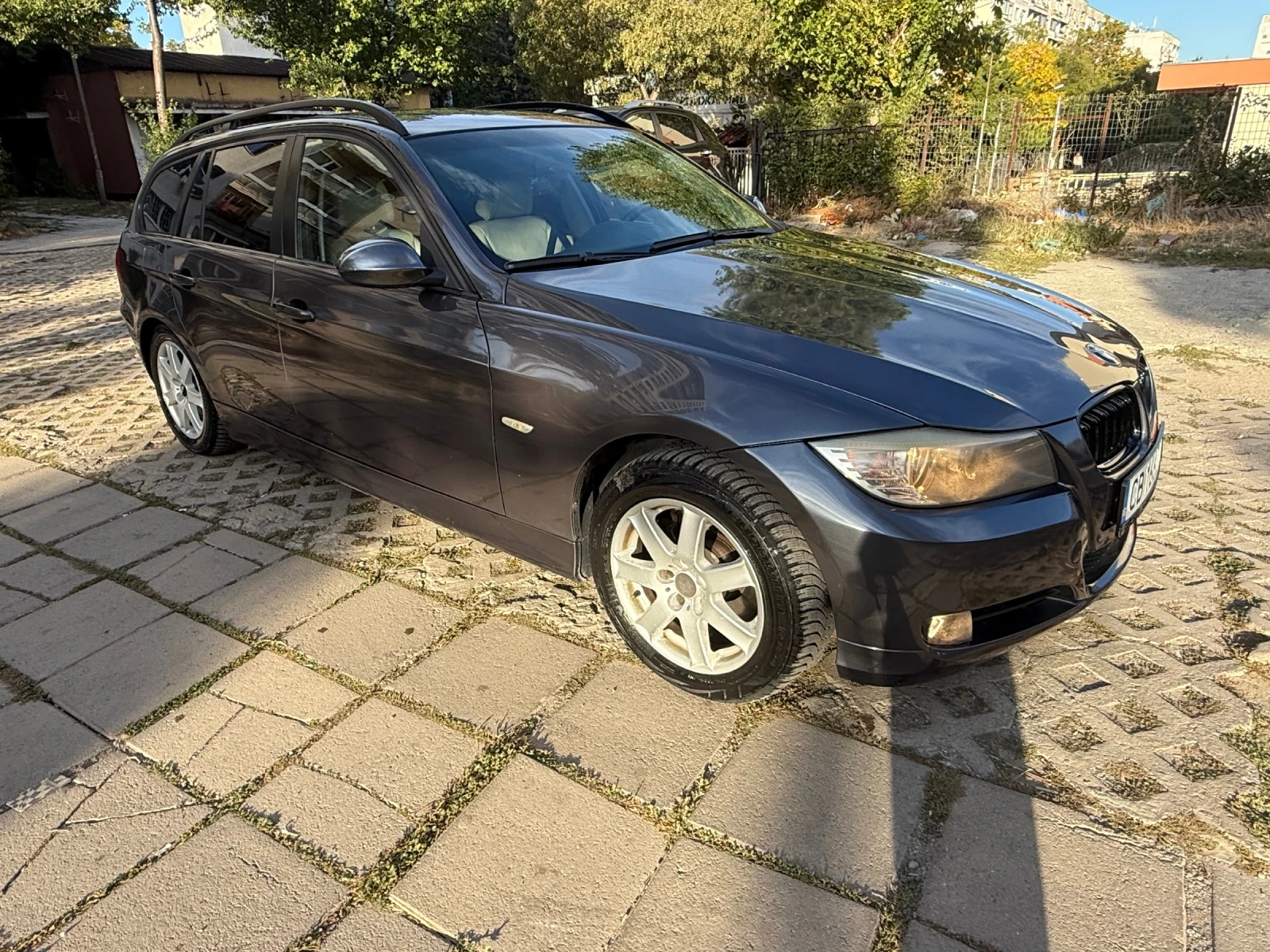 BMW 320 Обслужен- Fecelift Top 2008Г-6 СК, снимка 3 - Автомобили и джипове - 56344251