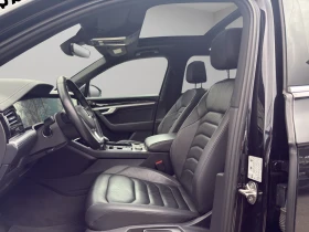 VW Touareg 3.0 TDI R Line, снимка 9