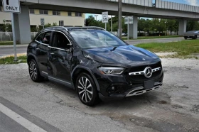  Mercedes-Benz GLA 25...