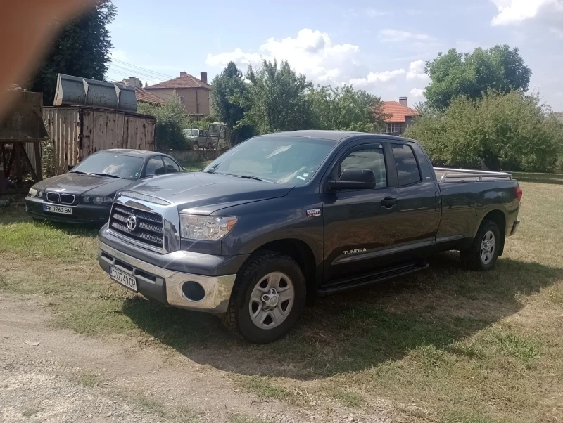 Toyota Tundra 5.7 АГУ , снимка 2 - Автомобили и джипове - 47503283