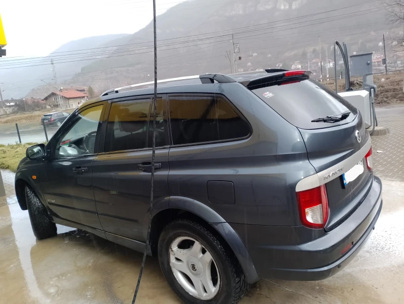 SsangYong Kyron 2.0, снимка 3 - Автомобили и джипове - 48134738