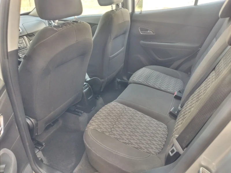 Opel Mokka 1.4 Т Фабрична газ, снимка 6 - Автомобили и джипове - 51605264