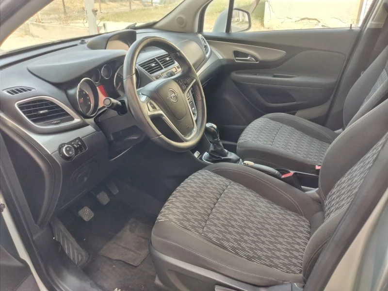 Opel Mokka 1.4 Т Фабрична газ, снимка 5 - Автомобили и джипове - 51605264