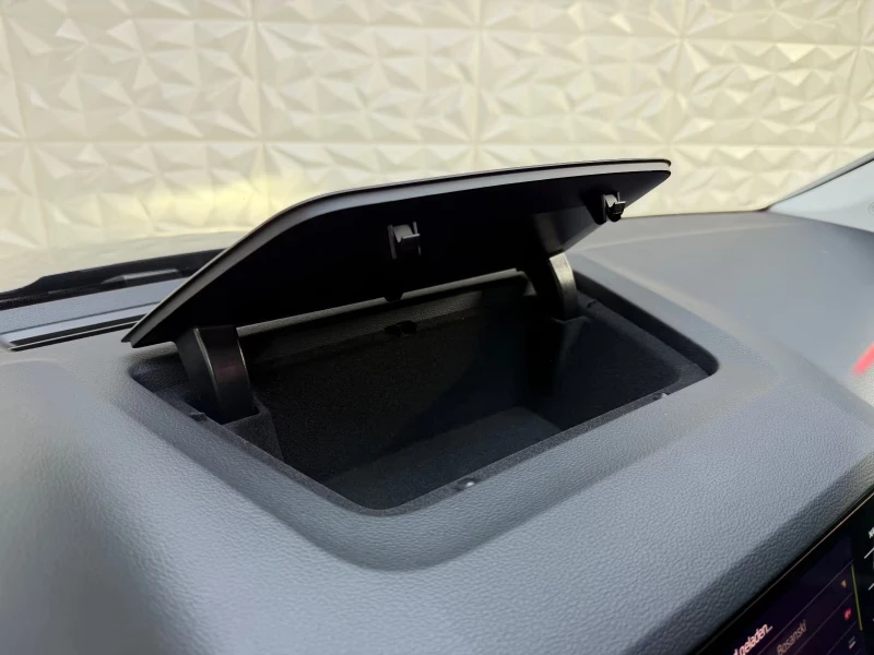 Skoda Karoq 2.0TDI/SCR/116HP/DSG/AMBI/NAVI/LED/ACC/DAB+ /881f, снимка 10 - Автомобили и джипове - 52224628