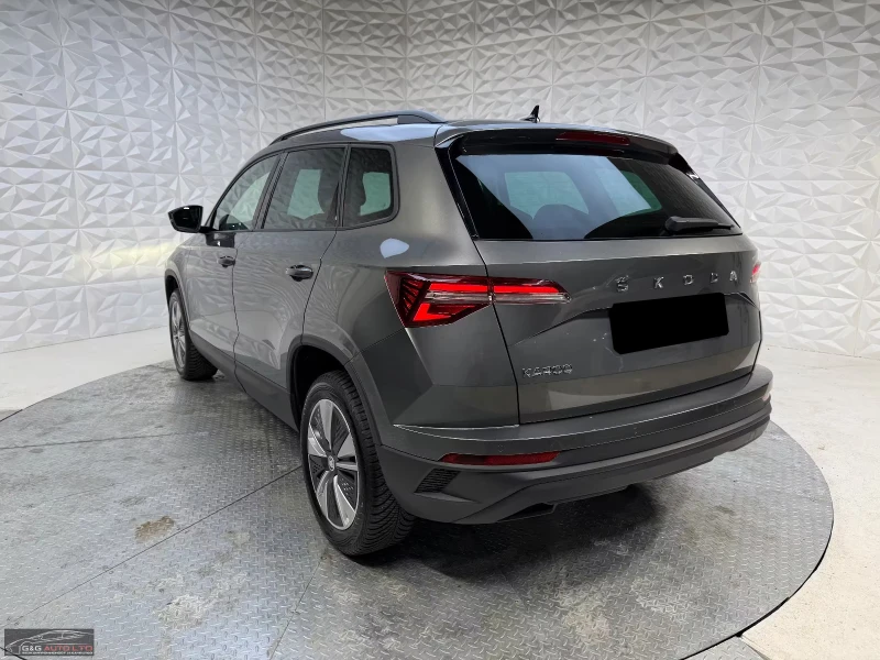 Skoda Karoq 2.0TDI/SCR/116HP/DSG/AMBI/NAVI/LED/ACC/DAB+ /881f, снимка 3 - Автомобили и джипове - 52224628