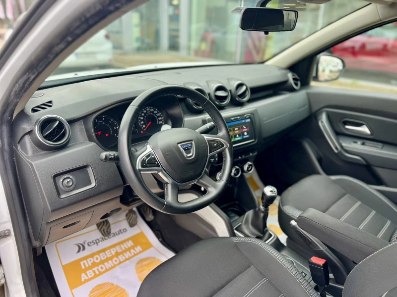 Dacia Duster 1.3 TCe / 150 к.с. / 4x4 / Prestige, снимка 9 - Автомобили и джипове - 53283788