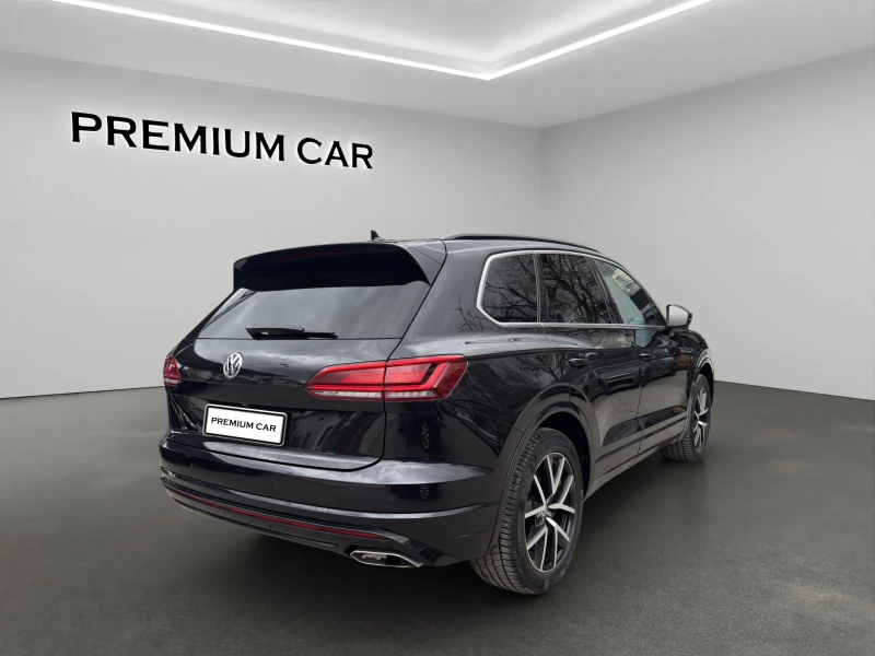 VW Touareg 3.0 TDI R Line, снимка 7 - Автомобили и джипове - 53507095