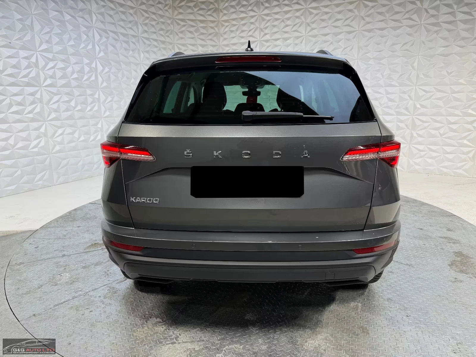 Skoda Karoq 2.0TDI/SCR/116HP/DSG/AMBI/NAVI/LED/ACC/DAB+ /881f - изображение 4