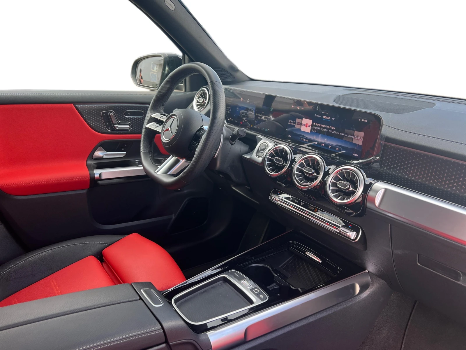 Mercedes-Benz GLB 220 4MATIC 6+ 1 | Mobile.bg � ����������� 9