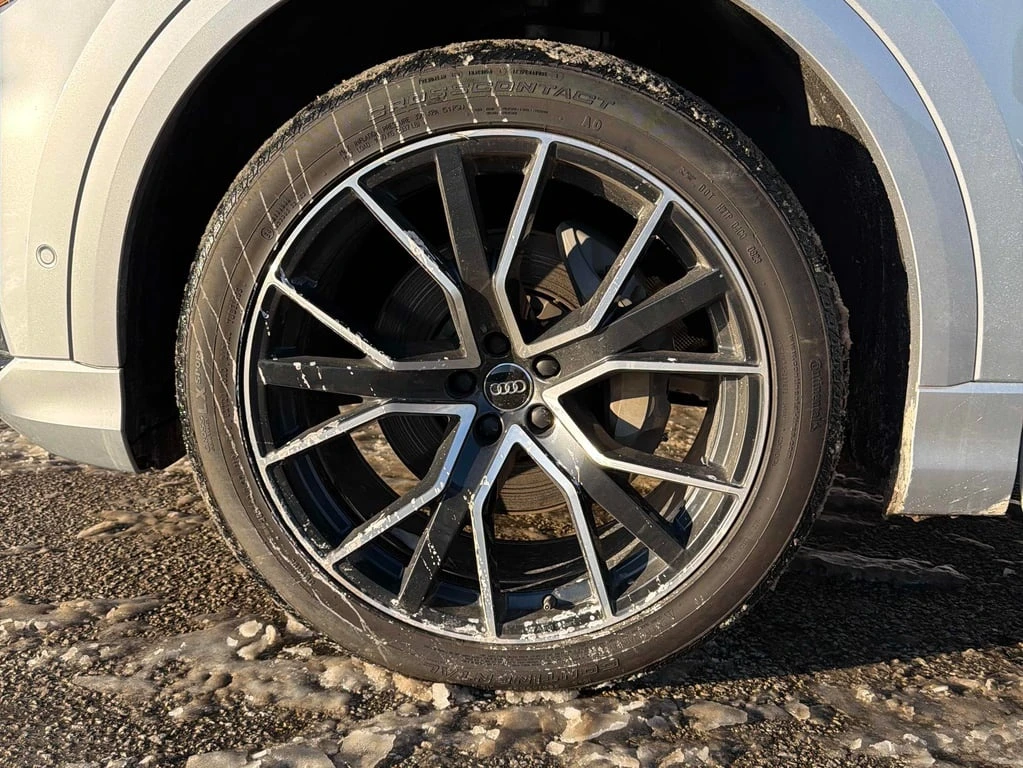 Audi Q8 * Progressiv * CARFAX * ЦЕНА ДО БГ - изображение 9