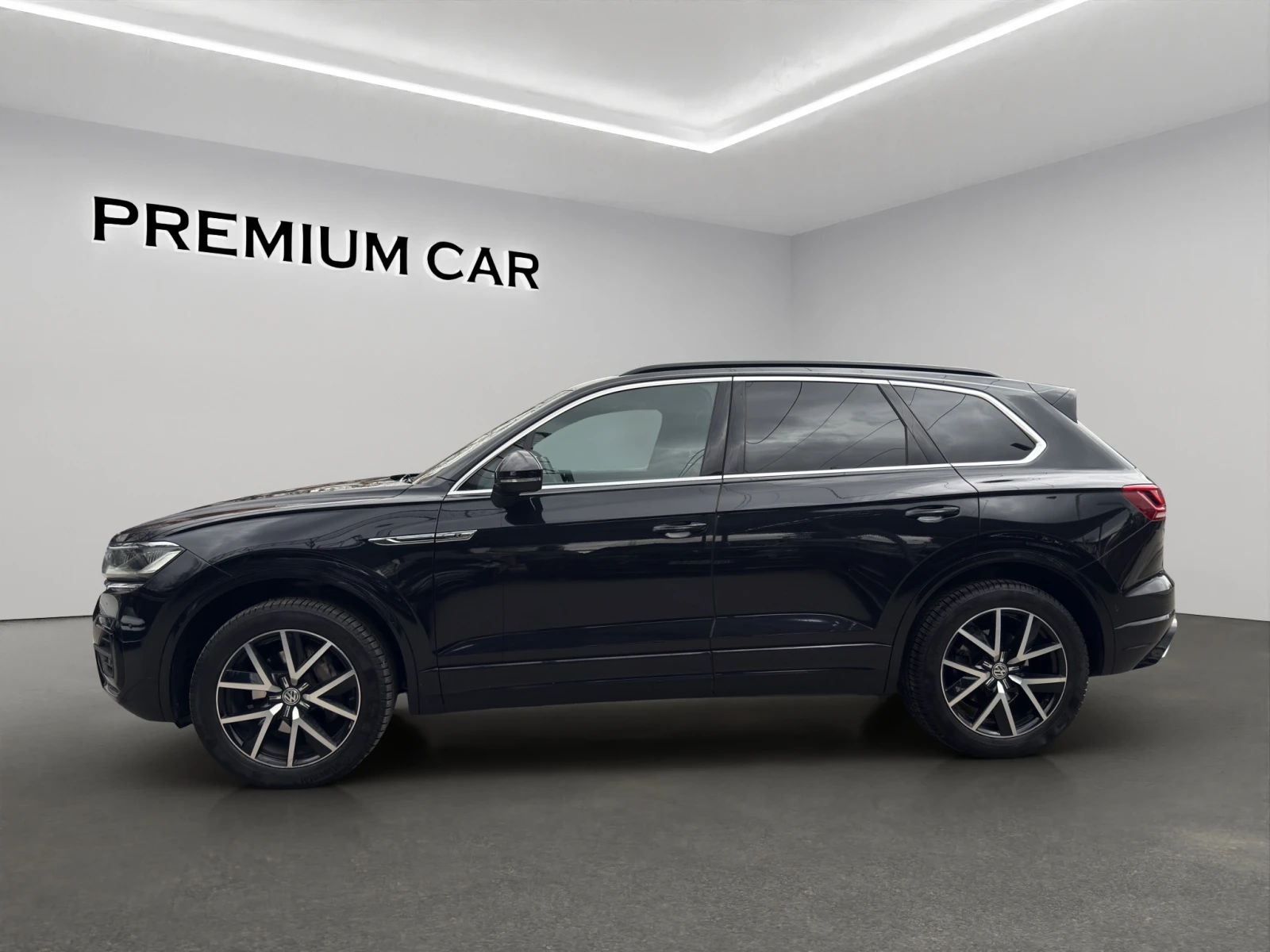 VW Touareg 3.0 TDI R Line - изображение 2