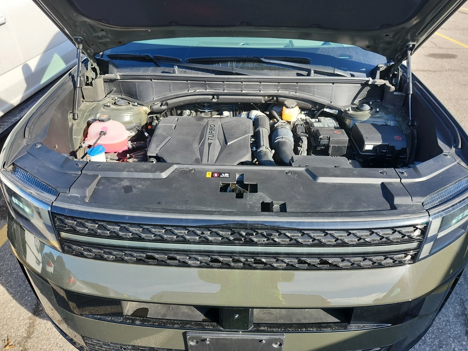 Hyundai Santa fe Ultimate Calligraphy AWD w/Beige Interior, снимка 11 - Автомобили и джипове - 53722764